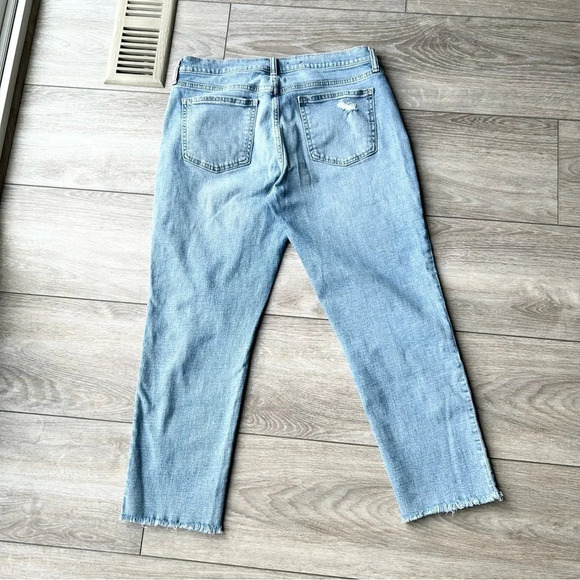 Gap Mid Rise  Girlfriend Jeans With Washwell In Light Destroyed Jeans - Picture 9 of 15